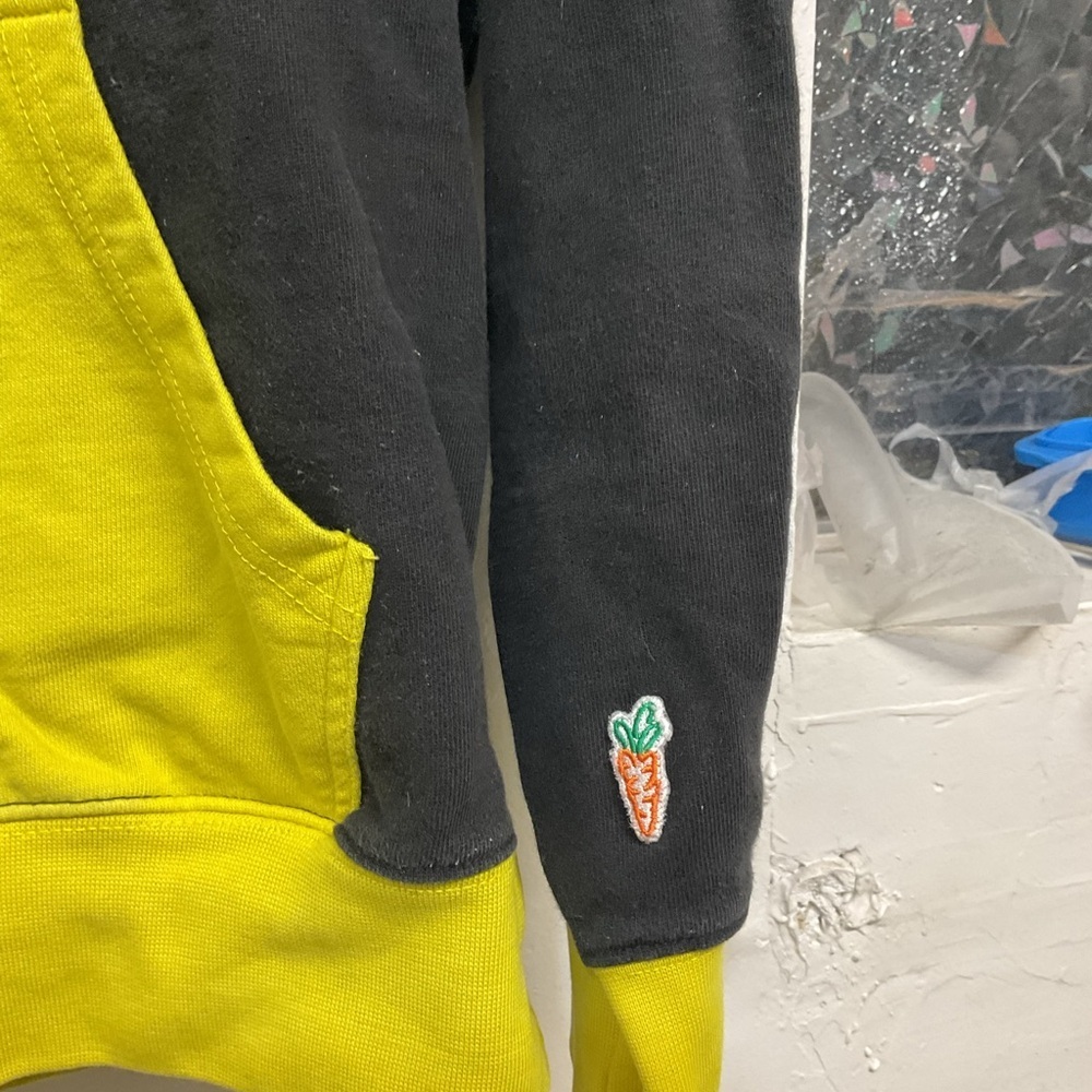 Anwar Carrots pullover hoodie. Size small 100 % cotton - Picture 4 of 7